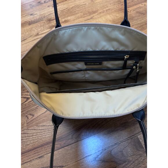 Michael Kors Kelsey tote - Picture 5 of 6